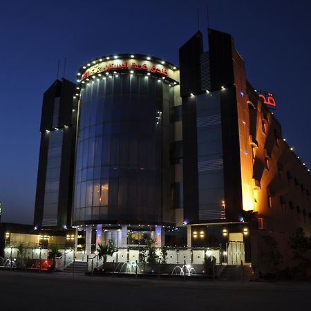 Al Bustan Crown Hotel 2 Arar Exteriör bild
