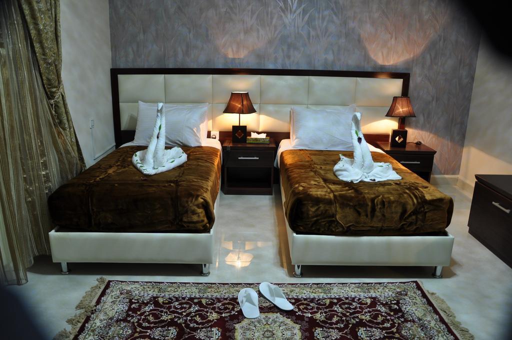Al Bustan Crown Hotel 2 Arar Rum bild