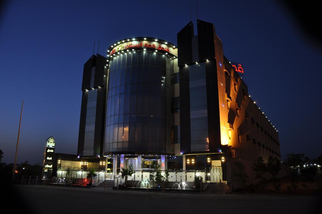 Al Bustan Crown Hotel 2 Arar Exteriör bild